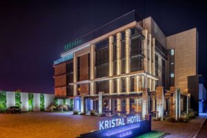 Exterior - Kristal Hotel